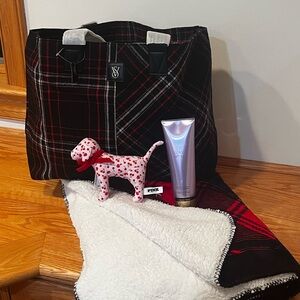 Victoria's Secret Black and Red Plaid Tote Set